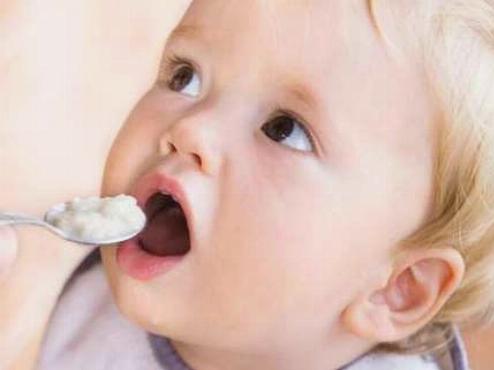 Аллергические реакции у ребенка могут проявляться по-разному