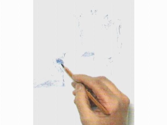 Рисуем карандашом узоры на фарфоре